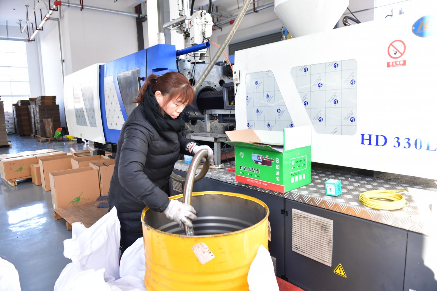巢湖市最大扶貧車間標準化廠房投產運營 開啟鄉村振興新篇章